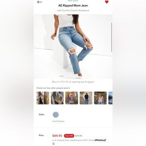 COPY - American Eagle Ripped Mom Jeans Size 6 Regular